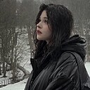 Полина, 18 лет