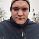 Валера Мелов, 33 года