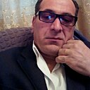Robert, 53 года