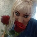 Мадонна, 54 года