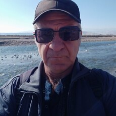 Фотография мужчины Владимир, 53 года из г. Термез