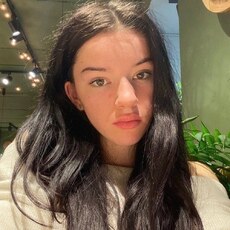 Фотография девушки Лера, 19 лет из г. Луганск