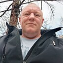 Валера, 42 года