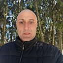 Микаел, 47 лет