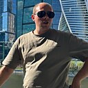 Max, 34 года
