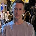 Максим, 18 лет