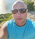 Миша, 43 года