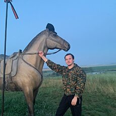 Фотография мужчины Рома, 28 лет из г. Ханты-Мансийск