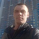 Роман, 33 года