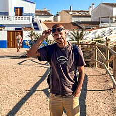 Фотография мужчины Алексей, 30 лет из г. Новый Уренгой