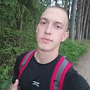 Максим, 22 года