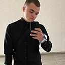 Роман, 23 года