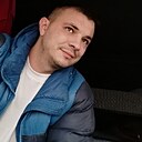 Максим, 33 года