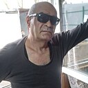 Гарник, 64 года