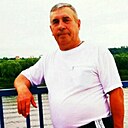 Анатолий, 61 год