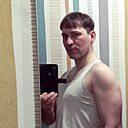 Davijons, 33 года