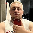 Виктор, 31 год