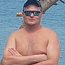 Антон, 32 года