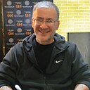 Ростом, 43 года
