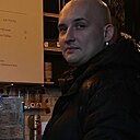 Саша, 37 лет