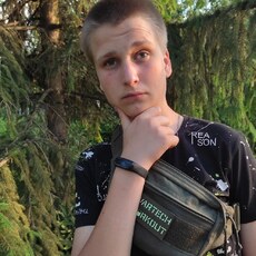 Фотография мужчины Михаил, 19 лет из г. Бобров