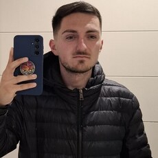 Фотография мужчины Stefan, 25 лет из г. Curtea De Argeș