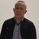 Роман, 44 года
