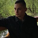 Максим, 22 года