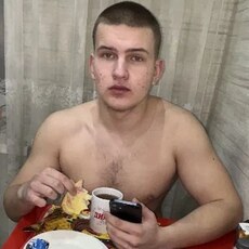 Фотография мужчины Дмитрий, 18 лет из г. Канск