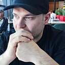 Максим, 33 года