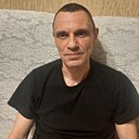 Omar, 53 года