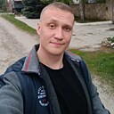 Роман, 33 года