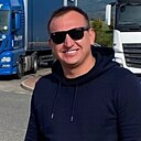 Влад, 33 года