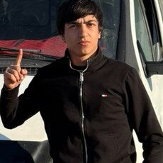 Фотография мужчины Шерин, 19 лет из г. Алматы