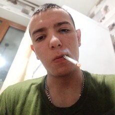 Фотография мужчины Василий, 19 лет из г. Керчь