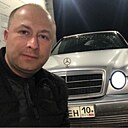 Максим, 44 года