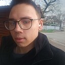 Илья, 18 лет