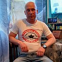 Виктор, 42 года