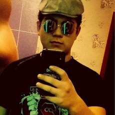 Фотография мужчины Вадим, 18 лет из г. Черногорск