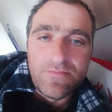 Фотография мужчины Cosmin, 41 год из г. Roman