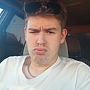 Денис, 23 года