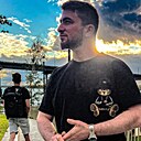 Парвиз, 24 года