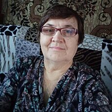 Фотография девушки Оля, 65 лет из г. Новосибирск