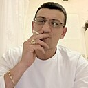 Лев, 40 лет