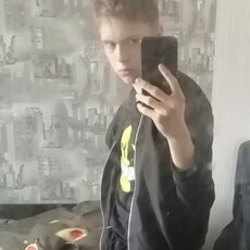 Фотография мужчины Дима, 19 лет из г. Орск
