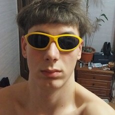 Фотография мужчины Виктор, 19 лет из г. Кишинев