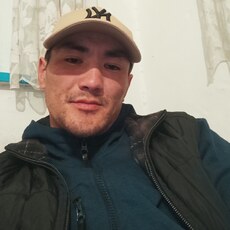 Фотография мужчины Акжол, 31 год из г. Каракол