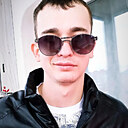 Макс, 32 года