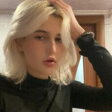 Фотография девушки Алёна, 20 лет из г. Владивосток