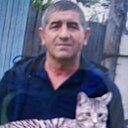 Султан, 54 года